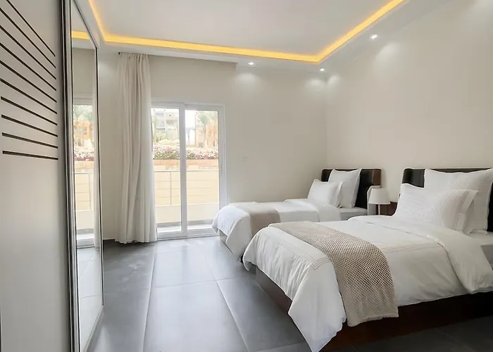 Villa Sahlhasheesh Private Pool & Private 301a *